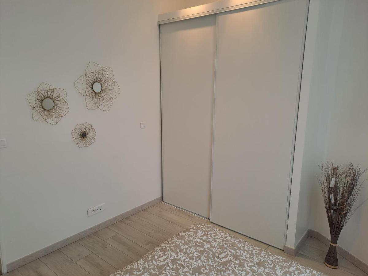 Bel Appartement Grande Terrasse Avec Parking A Dijon Zewnętrze zdjęcie